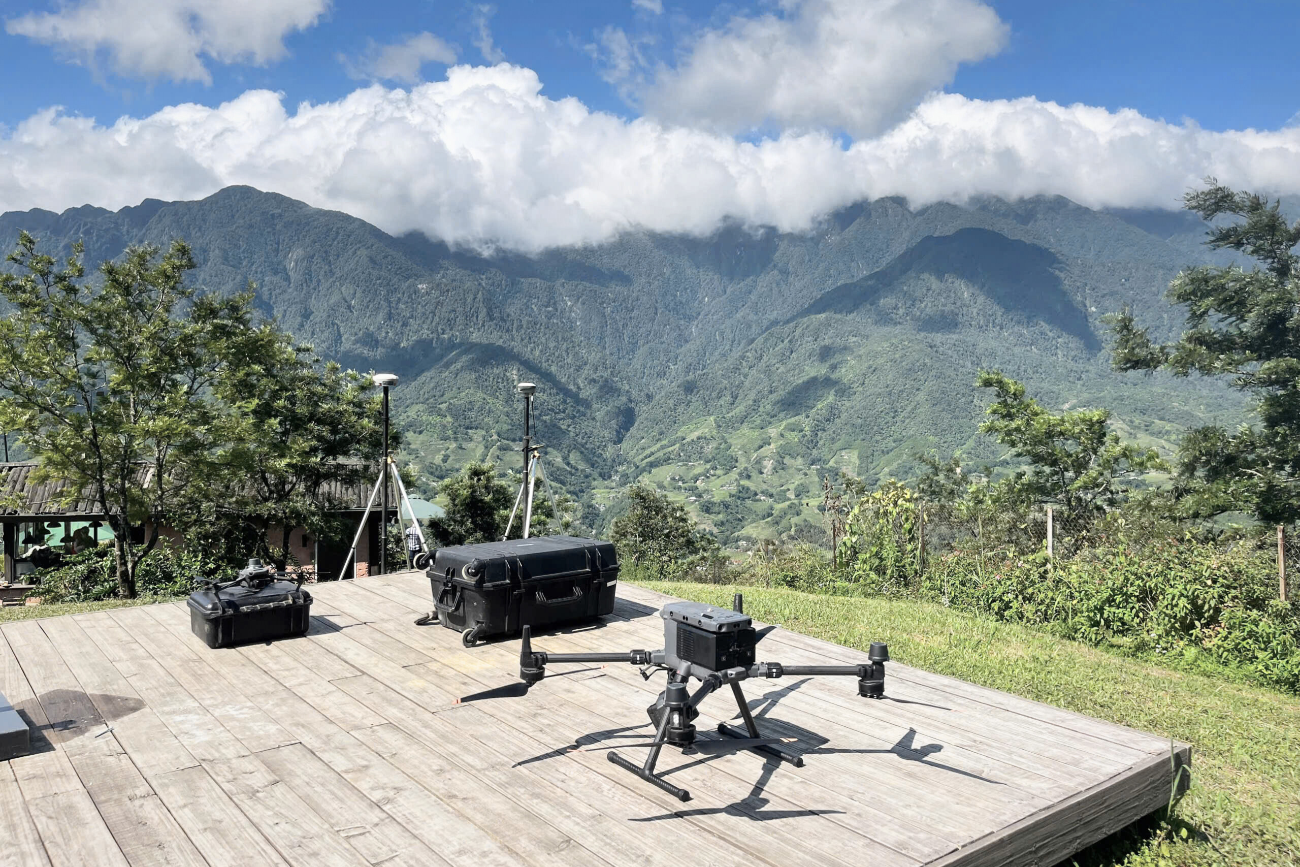 nov 1 vdcd cover (2560 x 1707 px)